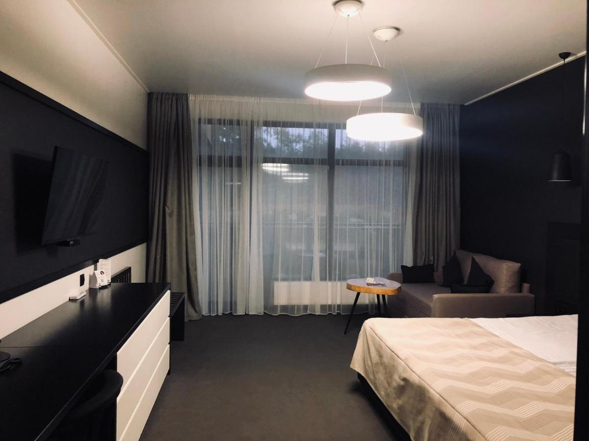 Sobi Hotel Vyshhorod Bagian luar foto