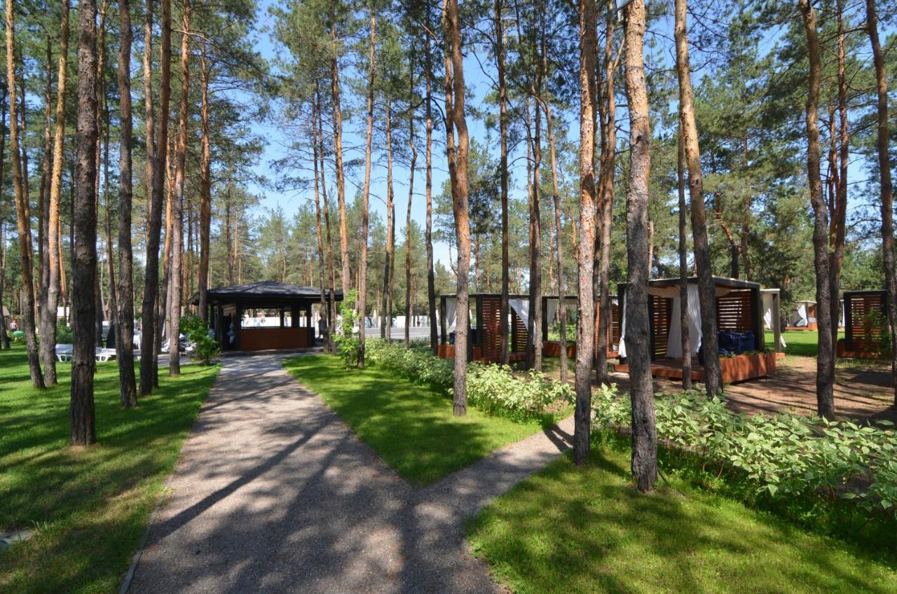 Sobi Hotel Vyshhorod Bagian luar foto